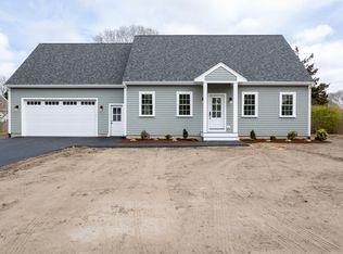 26 North Rd, West Yarmouth, MA 02673