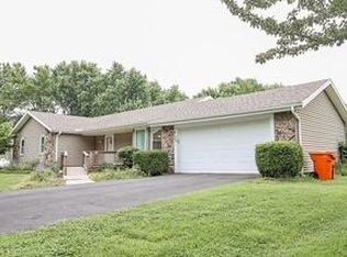 4106 S Tallyrand Ave, Rogersville, MO 65742