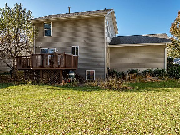 2nd image of 8817 Wakefield Dr