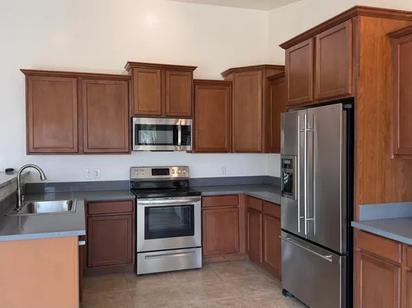 2828 W BOWKER Street, Phoenix, AZ 85041