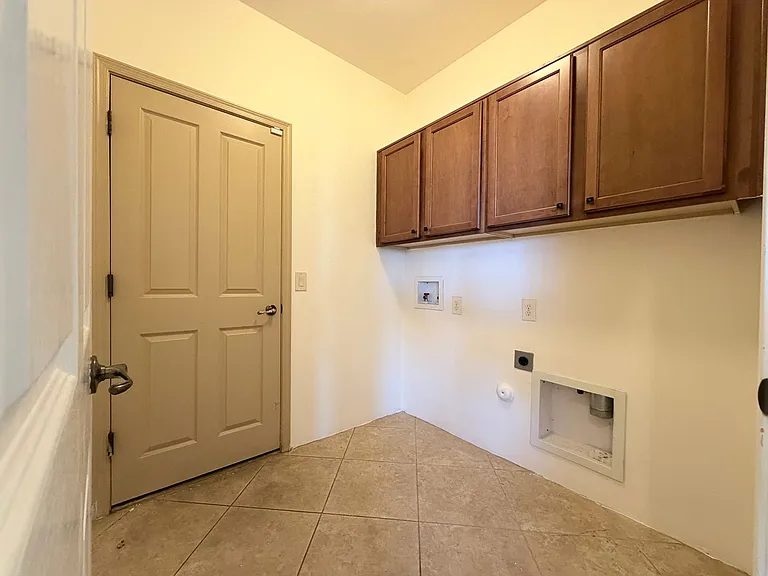 1024 Horner Dr — Photo 21