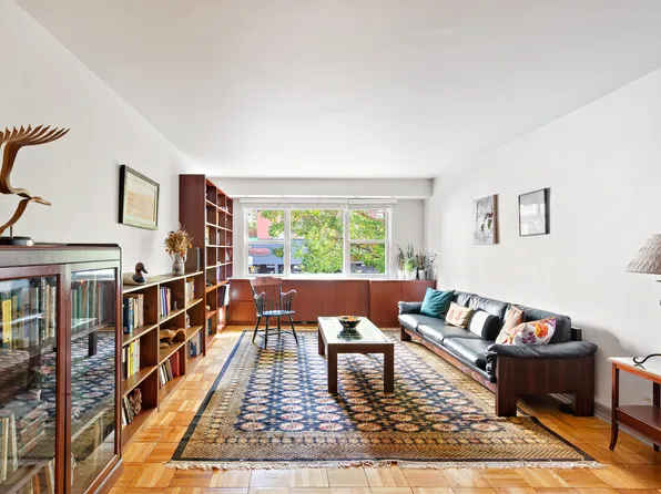 101 West 12th Street image 1 of 11