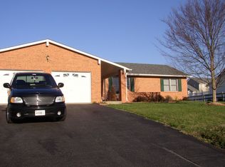 12 Myers Dr, Fredericksburg, VA