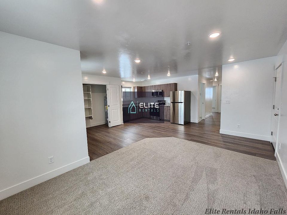 6062+Freedom+Rd+Apt+3+-+3_01282026