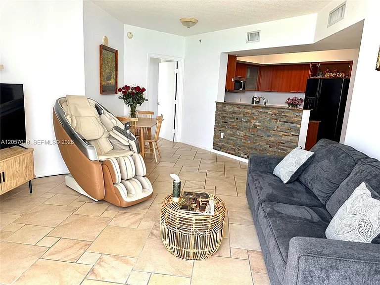 16699 Collins Ave #2309 — Photo 15