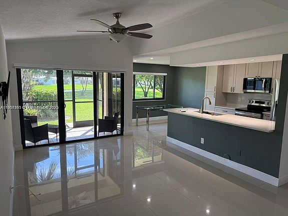 5th image of 8148 NW 17th Mnr