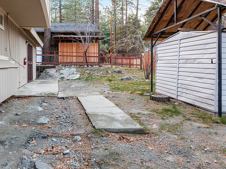 1832 Sparrow Rd — Photo 31
