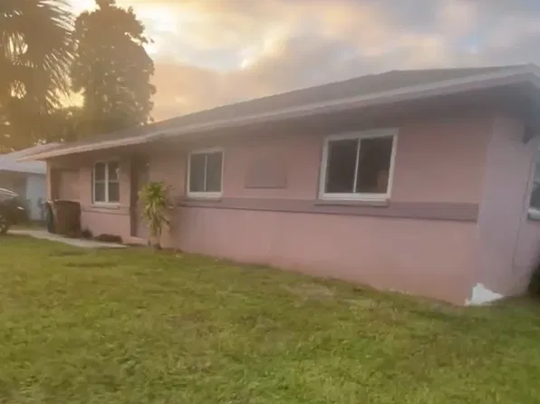 12606 4th St, Fort Myers, FL 33905