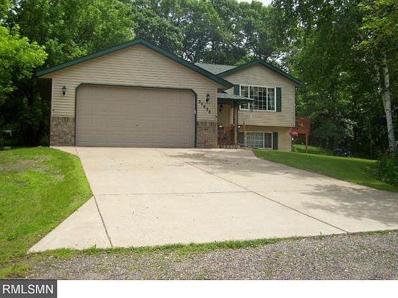 3rd image of 30635 Fernwood Cir