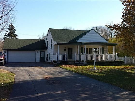 1st image of 21329 Dahlia Ct