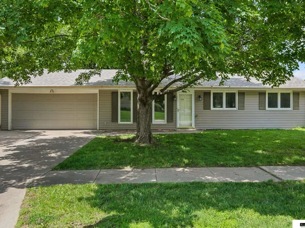 1716 W Arlington St, Lincoln, NE 68522
