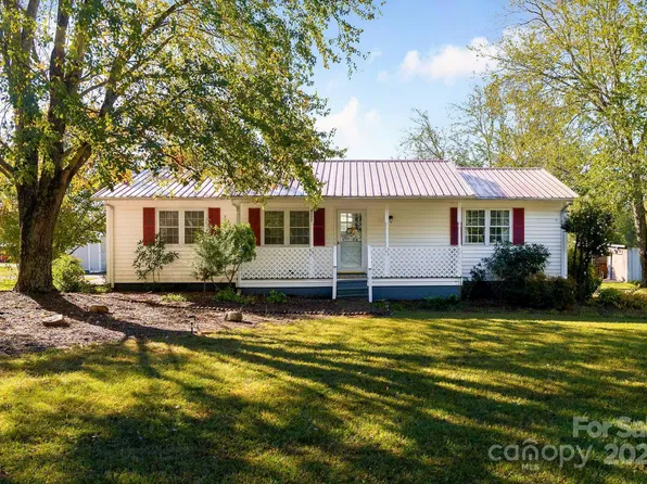 6177 W State Highway 10, Hickory, NC 28602