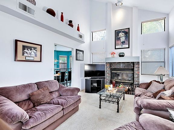 4th image of 8112 Pinefield Dr