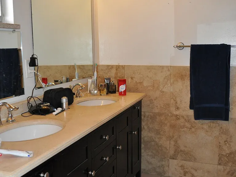 4385 Comanche Dr #1 — Photo 3