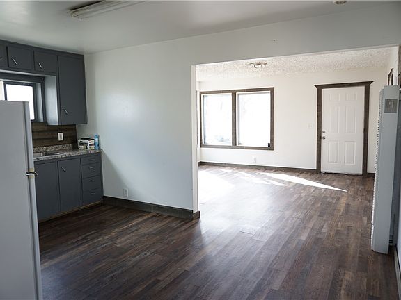 4th image of 411 S 25th St