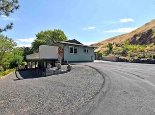 413 Garfield St, Asotin, WA 99402