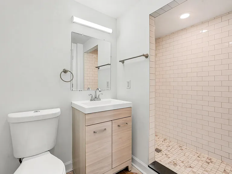 1618 Spruce St #3RR — Photo 8