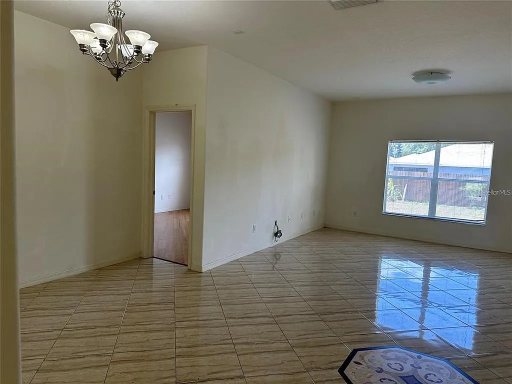 3 bed, 2.0 bath, 1550 sqft, $2,150 — Photo 4