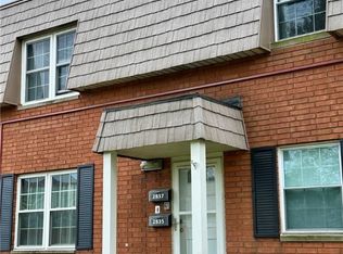 2837 Pease Dr #D408, Rocky River, OH 44116