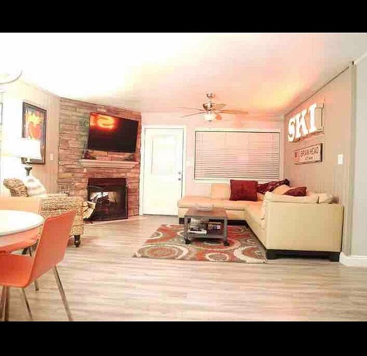 Spacious, clean family room