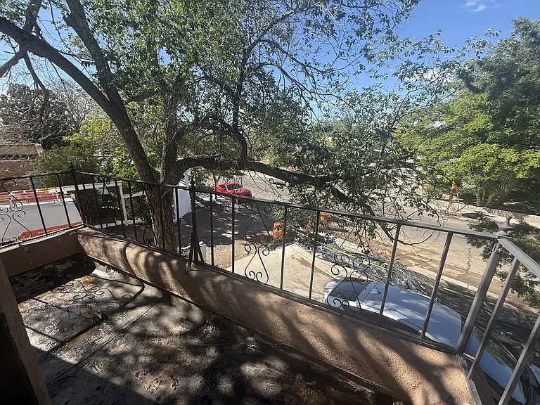 balcony_05062026