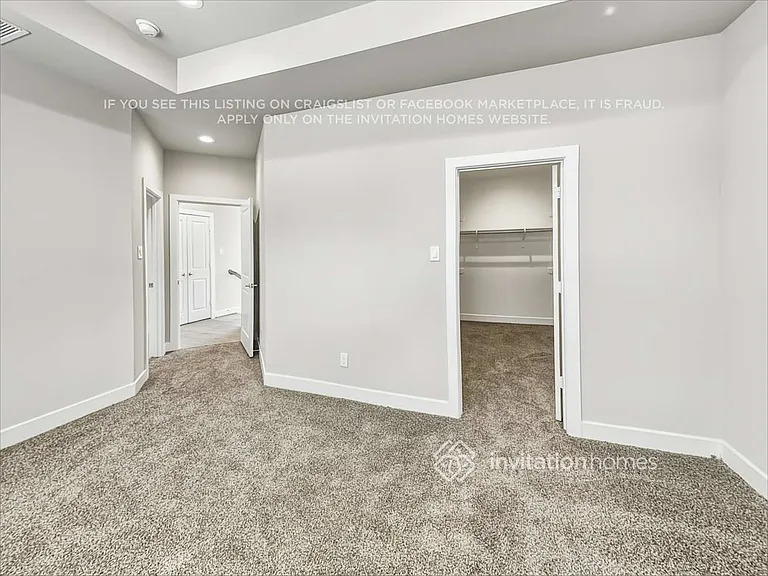 10534 Executive Lake Dr — Photo 11