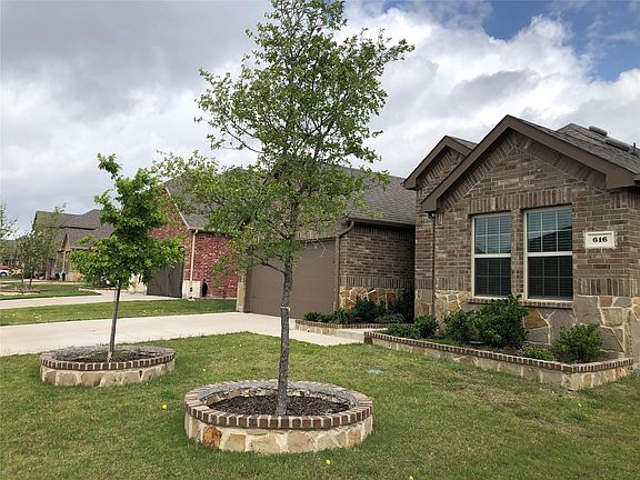 2nd image of 616 Rawhide Way