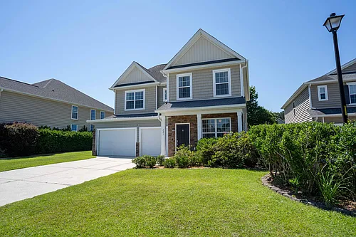 221 Berwick Dr Photo 1 221 Berwick Dr Photo 1