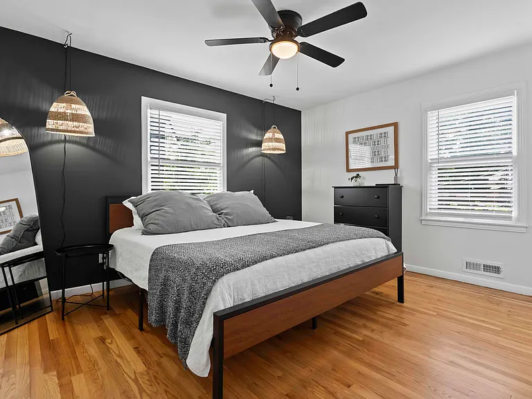10136 Reeds Dr — Photo 7