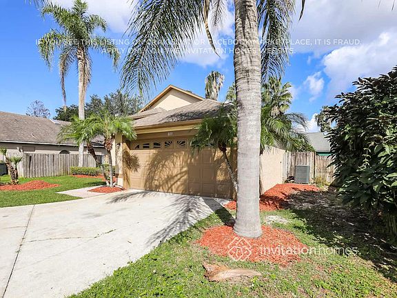 2nd image of 809 Delfino Pl