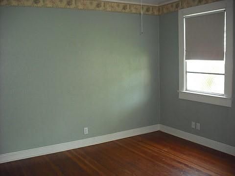 3rd image of 446 Hesper Ave