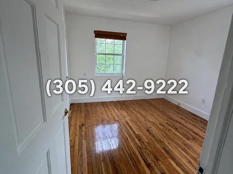 15 Sidonia Ave #4 — Photo 11