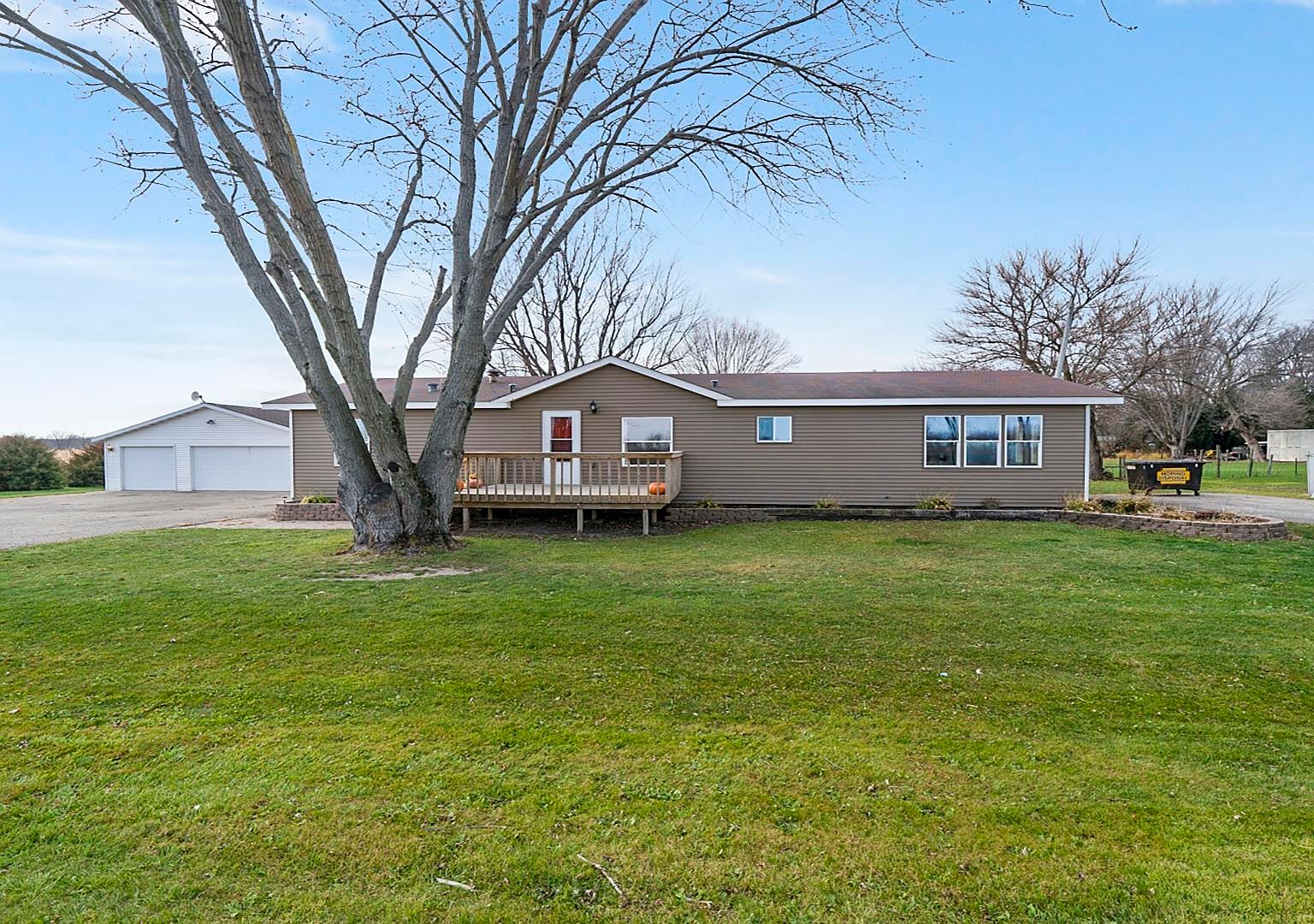 1953 S Marsh Rd, Chana, IL 61015 Zillow
