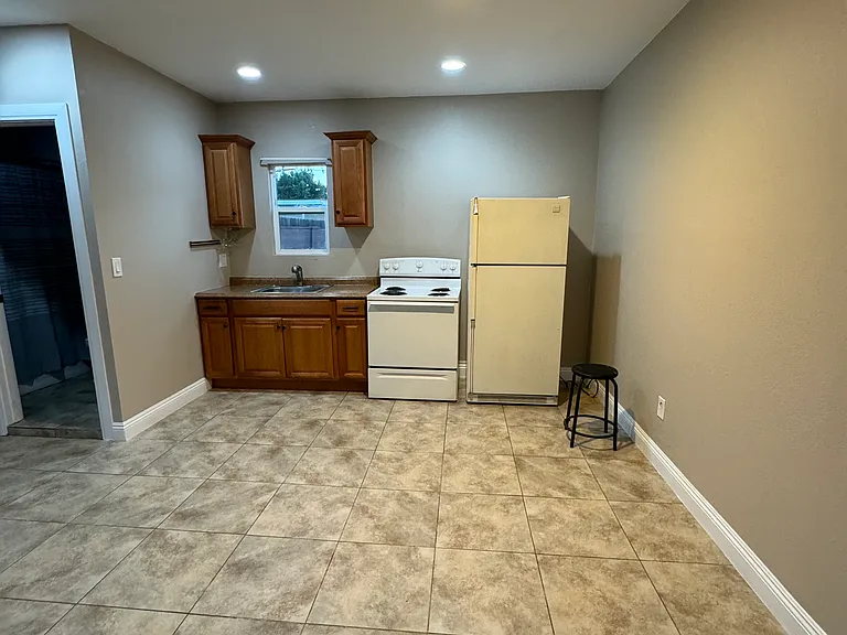 13564 Sunburst St #RARE — Photo 2