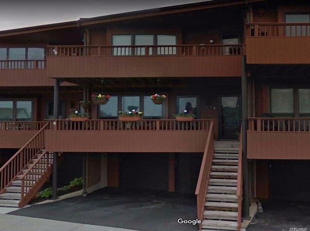 1st image of 810 E Broadway #810