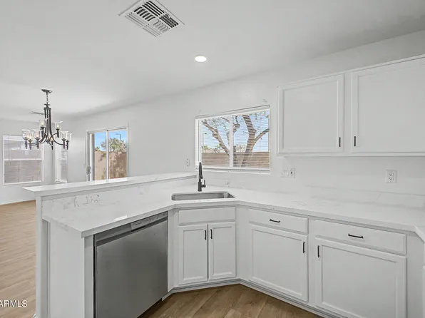 22291 W MESQUITE Drive, Buckeye, AZ 85326