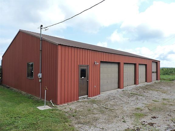 5th image of 2852 Highway 2779