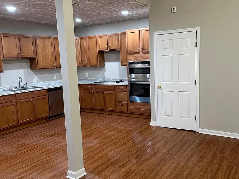 222 N Liberty St #3 — Photo 20