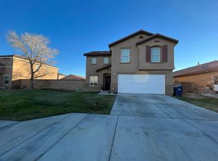 1828 E Jackman St, Lancaster, CA 93535
