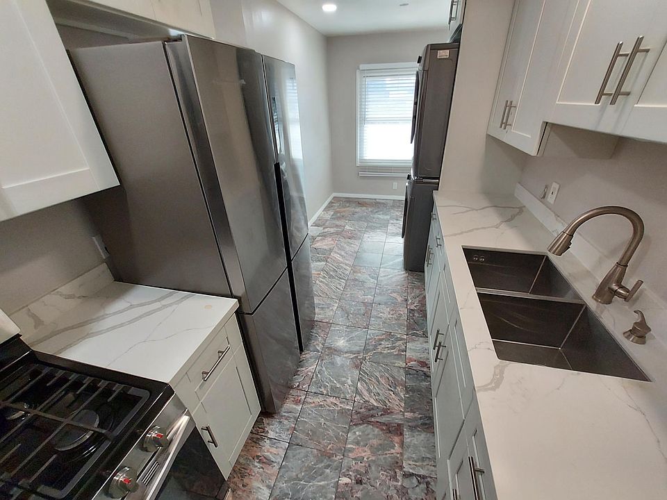 Kitchen - View #4