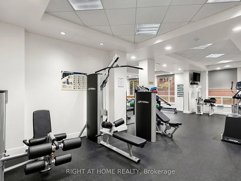 123 Eglinton Ave E #Penthouse 4 — Photo 41