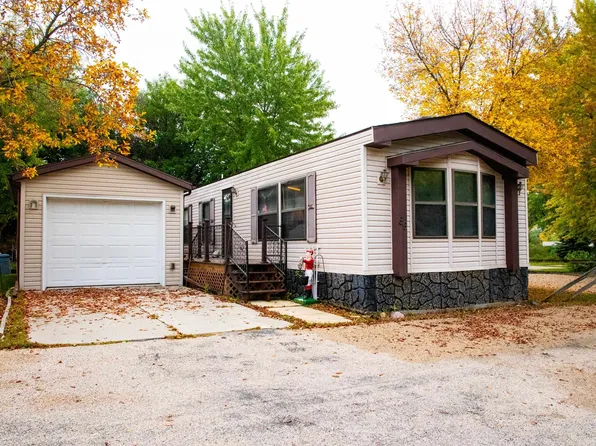 806 28th St Trailer 66, Milford, IA 51351