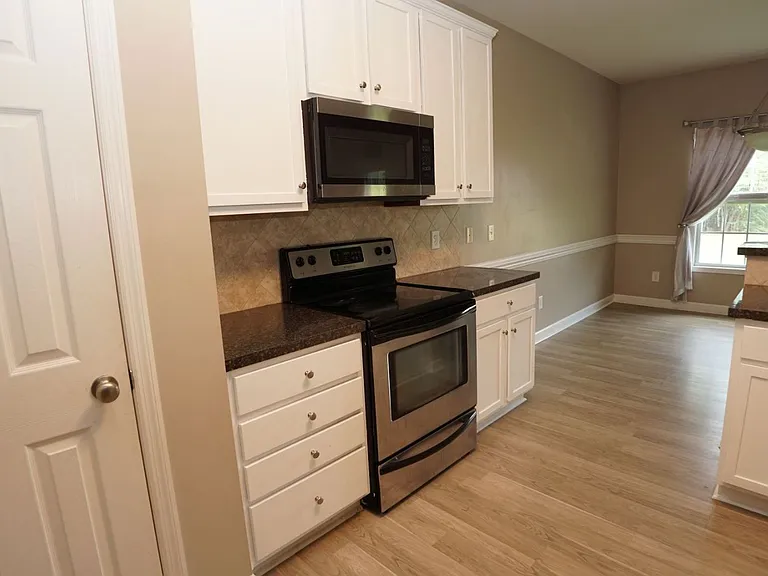 147 Moonstone Ct — Photo 14