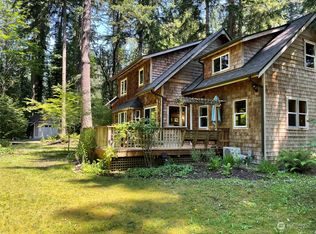 14732 Henderson Rd NE, Bainbridge Island, WA 98110