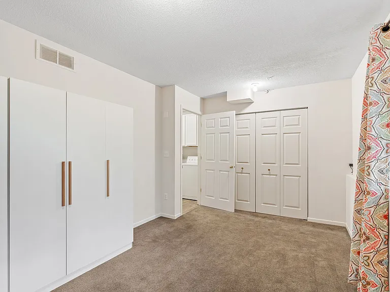 789 Fairfield Cir — Photo 27