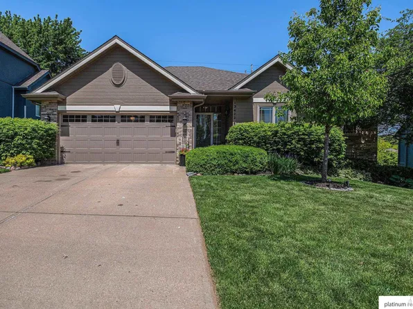 13422 Ames Ave, Omaha, NE 68164