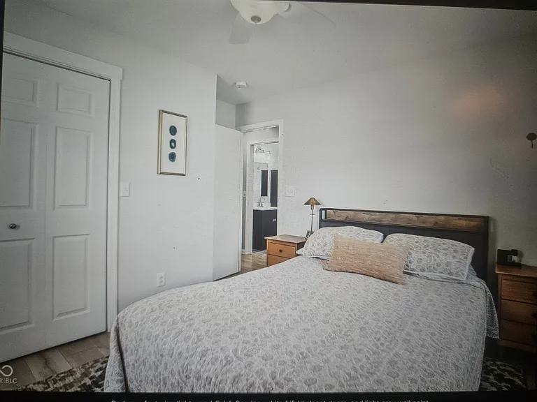 1004 W Noble St — Photo 12