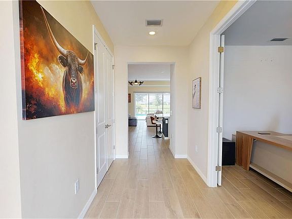 5th image of 5424 Pikewood CT