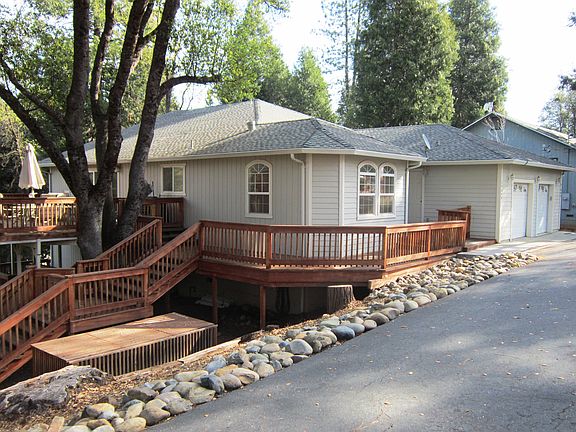 2nd image of 12642 Cresthaven Dr