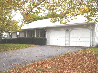 131 Wildflower Rd, East Hartford, CT 06118